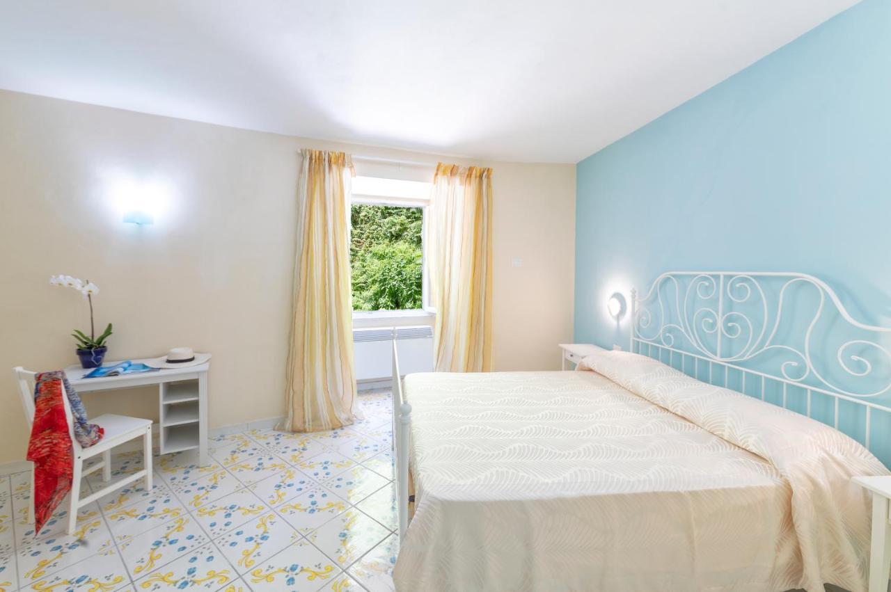 Hotel Il Nespolo Casamicciola Terme Kültér fotó