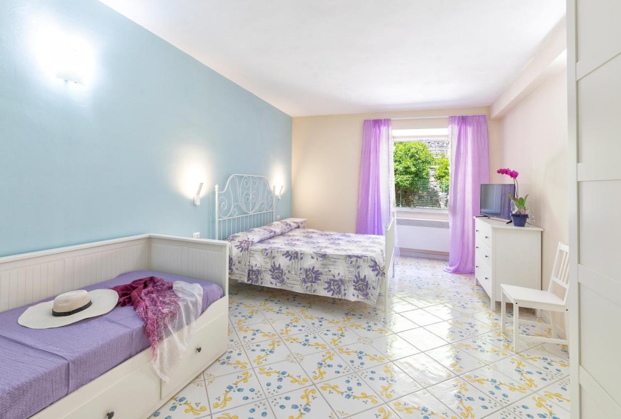 Hotel Il Nespolo Casamicciola Terme Kültér fotó